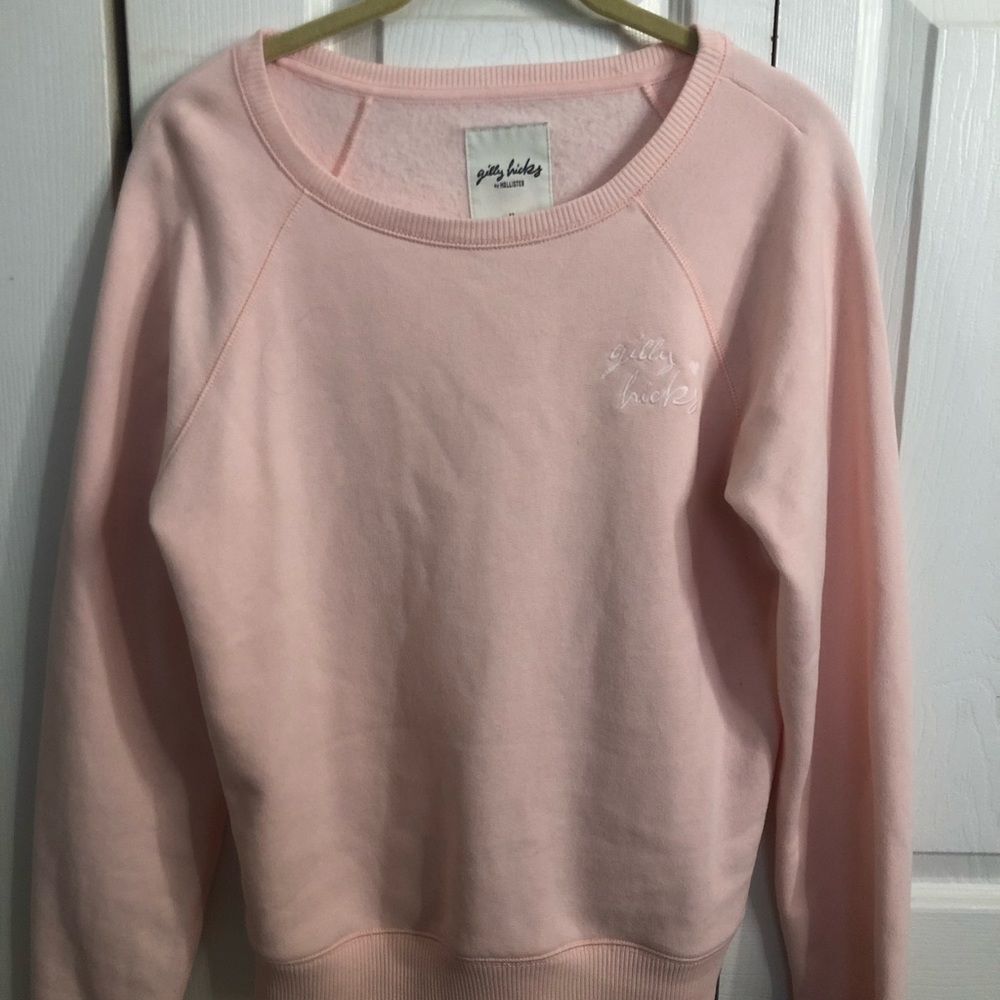 Pink hollister pull over